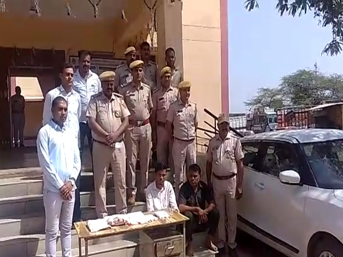 Jhalawar: अफीम तस्करों के खिलाफ डग पुलिस की बड़ी कार्रवाई, 4 किलो अफीम सहित दो तस्कर गिरफ्तार