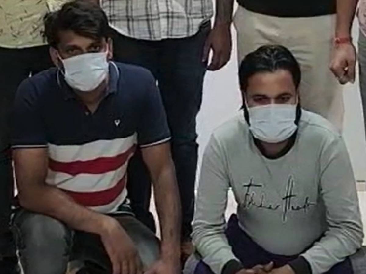 Delhi Crime: बीमा पॉलिसी मैच्योर होने का झांसा देकर ठगी करने वाले गैंग का खुलासा, दो आरोपी गिरफ्तार 