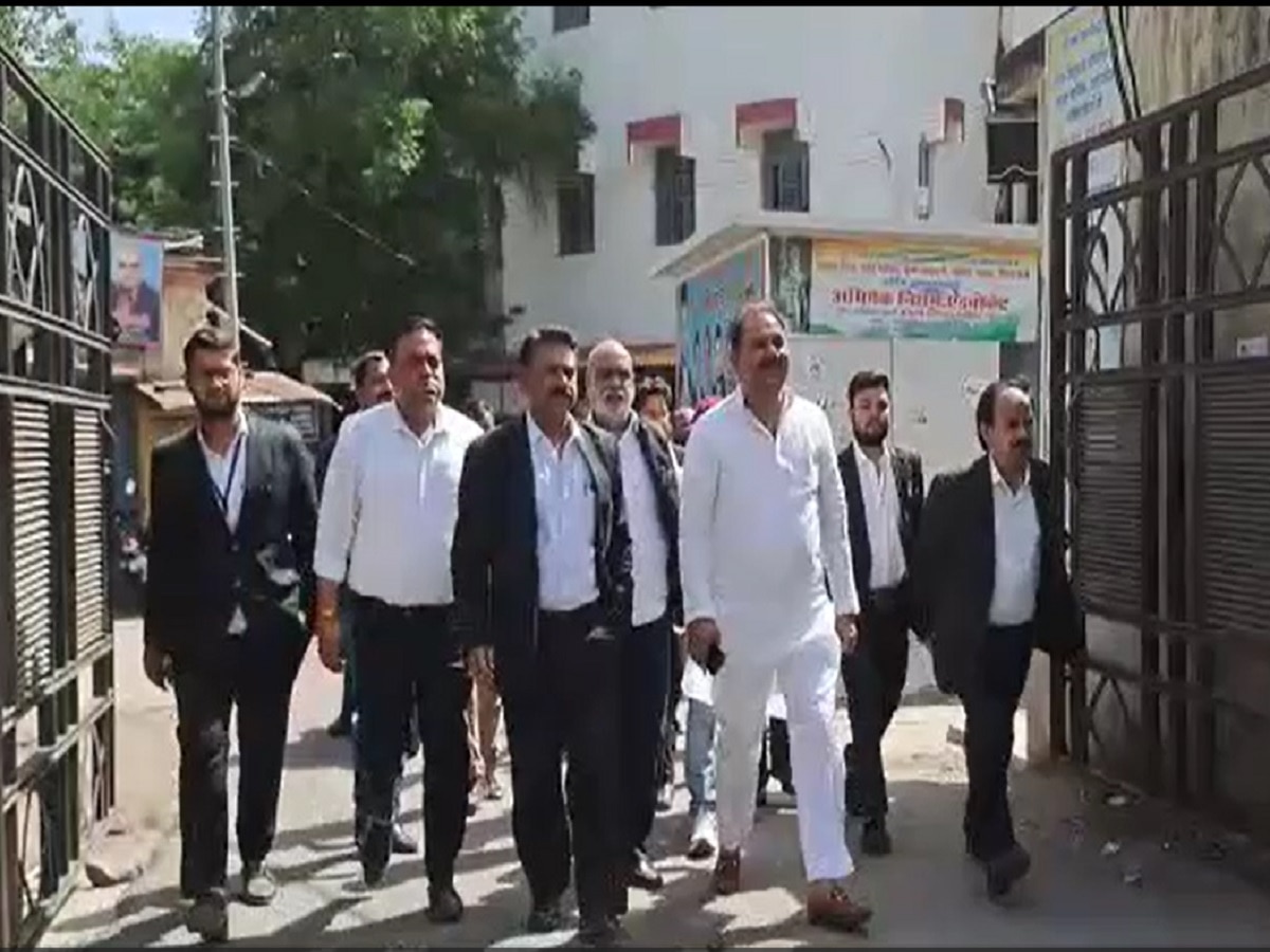 Jhansi court sentenced 40 people including MLA Ravi Sharma in 16 years