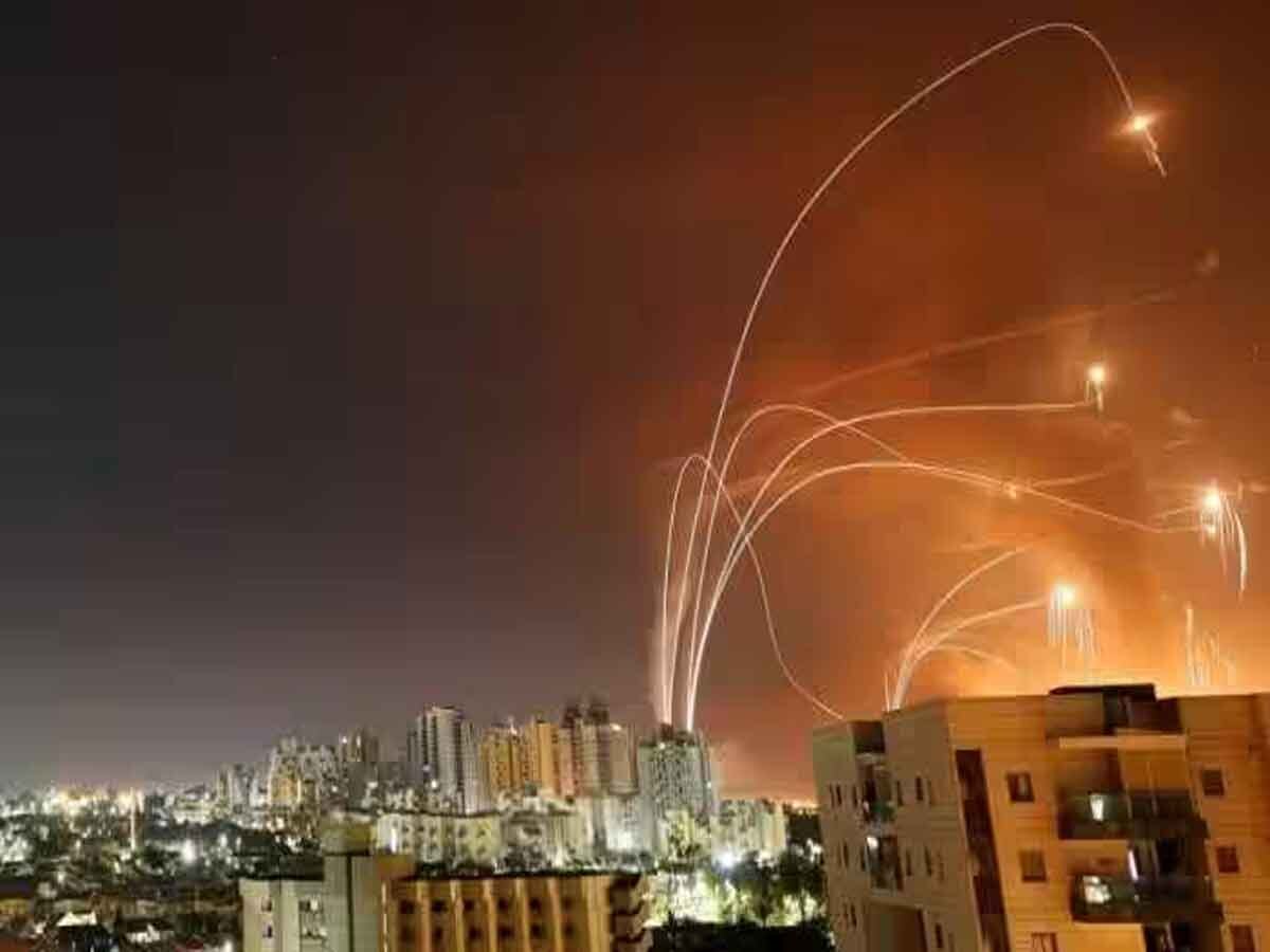 Israeli-Palestinian: गाजा में लड़ाई तेज, इजराइली हवाई हमलों में 24 फिलीस्‍तीनी मारे गए; चरमपंथियों ने दागे 400 रॉकेट