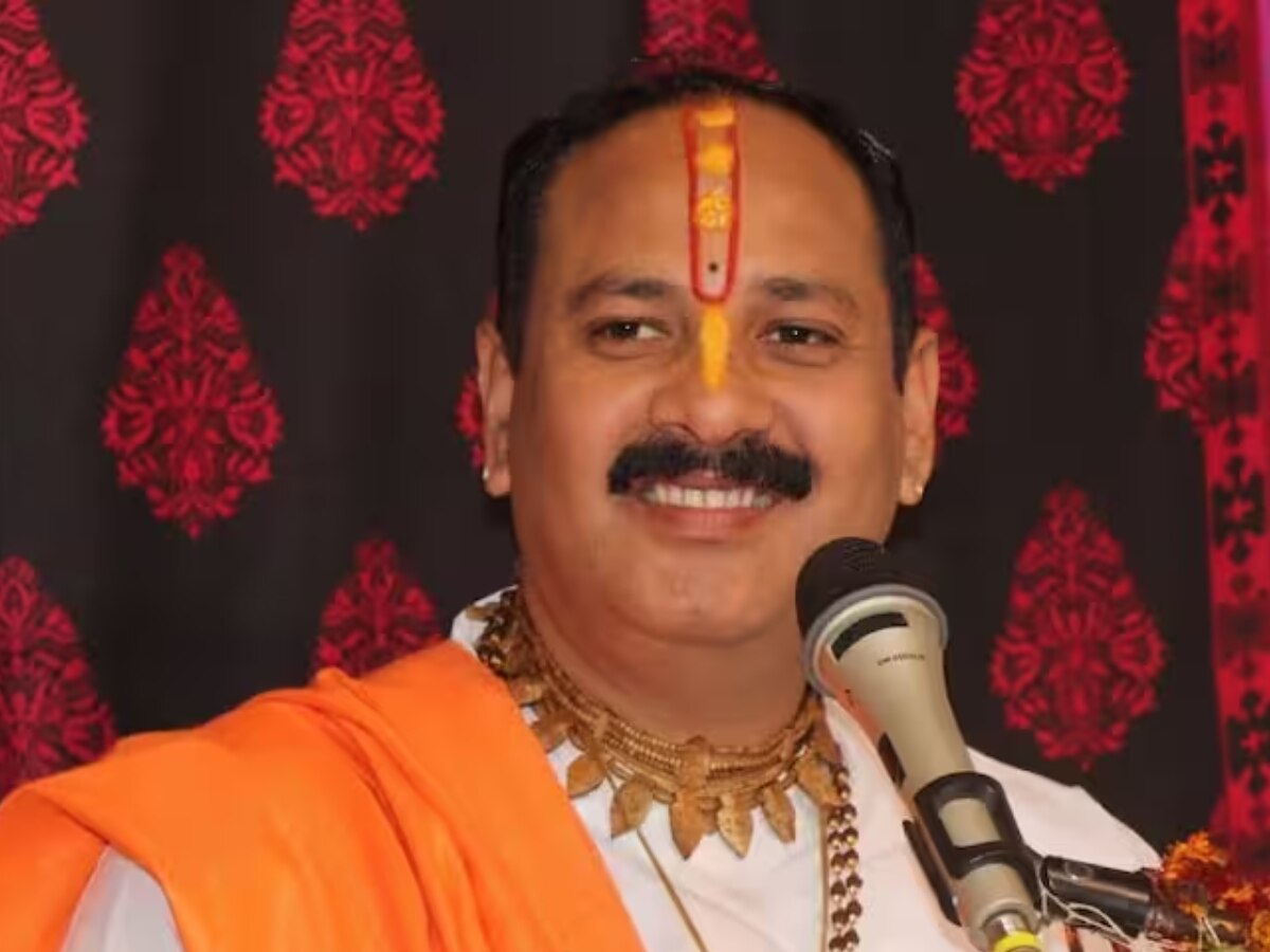 Pandit Pradeep Mishra jabalpur mahapuran katha cancelled reason not ...