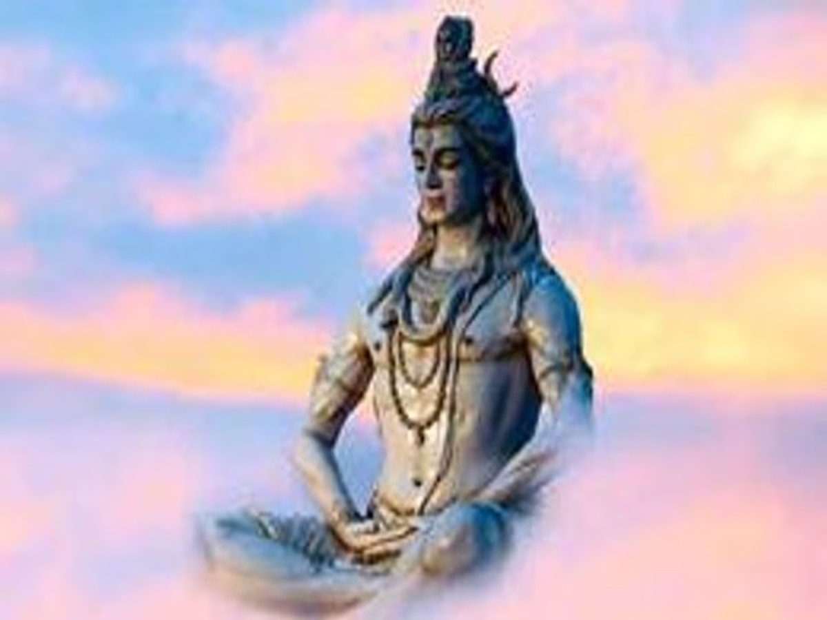 Masik Shivaratri 2023: शिव को प्रसन्न करने के लिए इस दिन रखें मासिक शिवरात्रि का व्रत, भोलेनाथ को जरूर करें ये अर्पित 