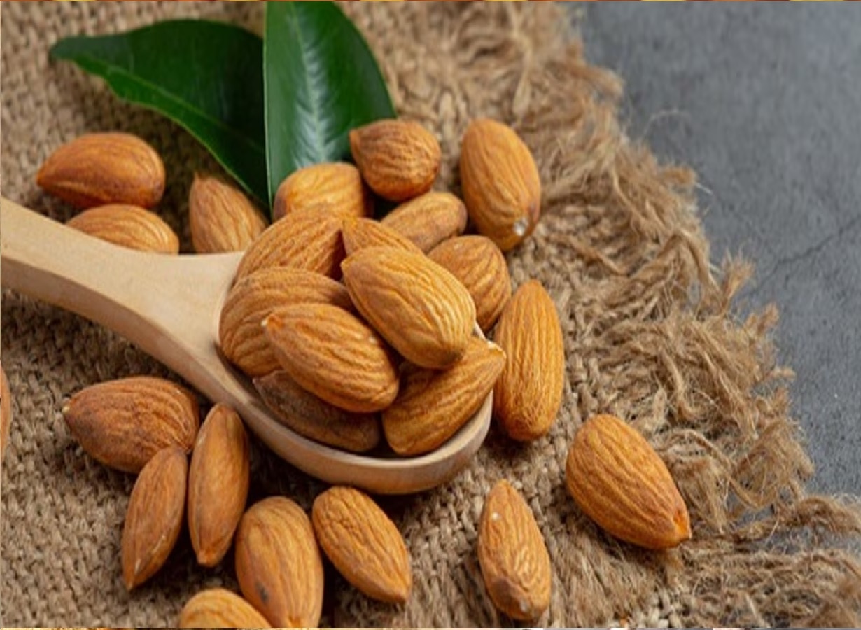 health tips benefits of Almond badam Benefits much almonds should be