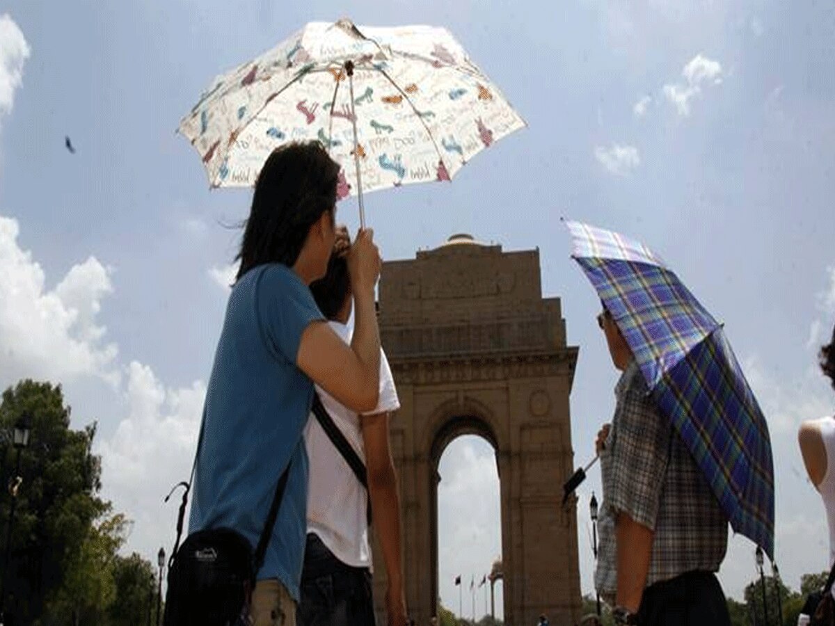 Heat Wave Alert: कहीं बीमार न कर दें बढ़ती गर्मी तो ऐसे रखें अपना ख्याल, जल्द बदलेगा मौसम