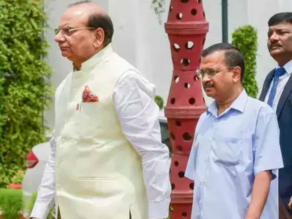 LG Vs Arvind Kejriwal: सर्विसेज सेक्रेटरी पर चल रहे विवाद के बीच एलजी से मिले केजरीवाल, दे दिया ये बड़ा बयान