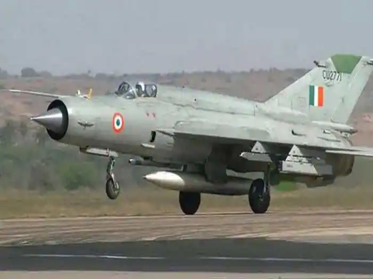 Mig-21 की उड़ान पर लगा प्रतिबंध, राजस्थान हादसे की हो रही है जांच