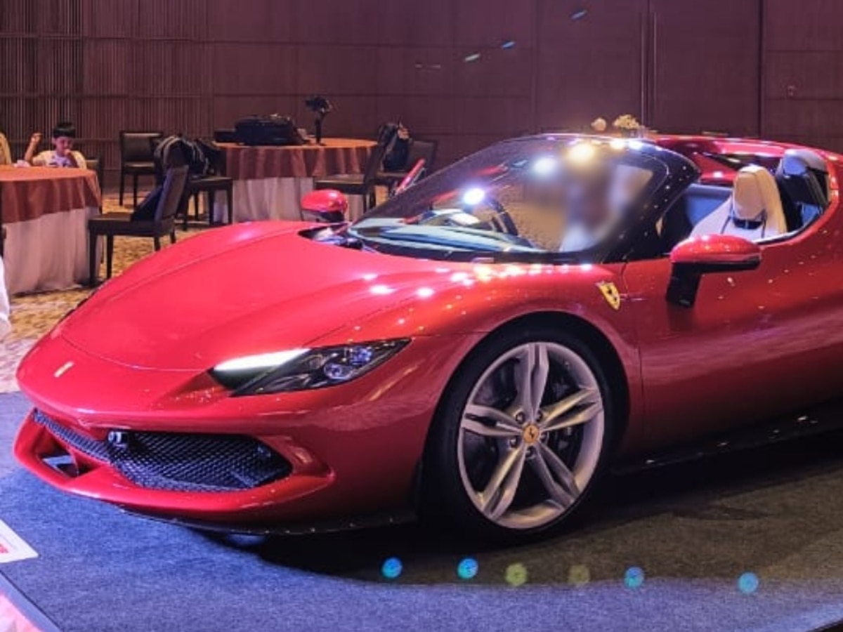 Ferrari ने लॉन्च की 6.24 करोड़ रुपये की दमदार कार, 2.9 सेकंड में हासिल कर लेती है 0-100kmph