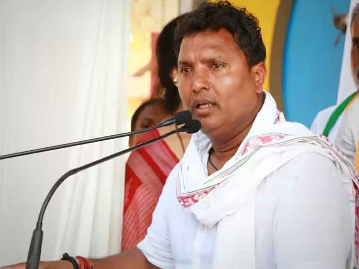 Bikaner news: यूथ कांग्रेस के राष्ट्रीय अध्यक्ष बीवी श्रीनिवासन श्री डूंगरगढ़ ने शिविर की प्रशिक्षण 