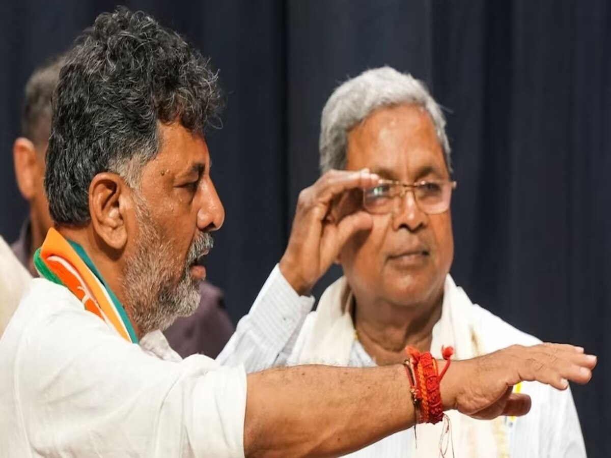 Karnataka Politics: कर्नाटक में जल्द हो सकता है मंत्रिमंडल विस्तार, सिद्धरमैया और शिवकुमार दिल्ली पहुंचे