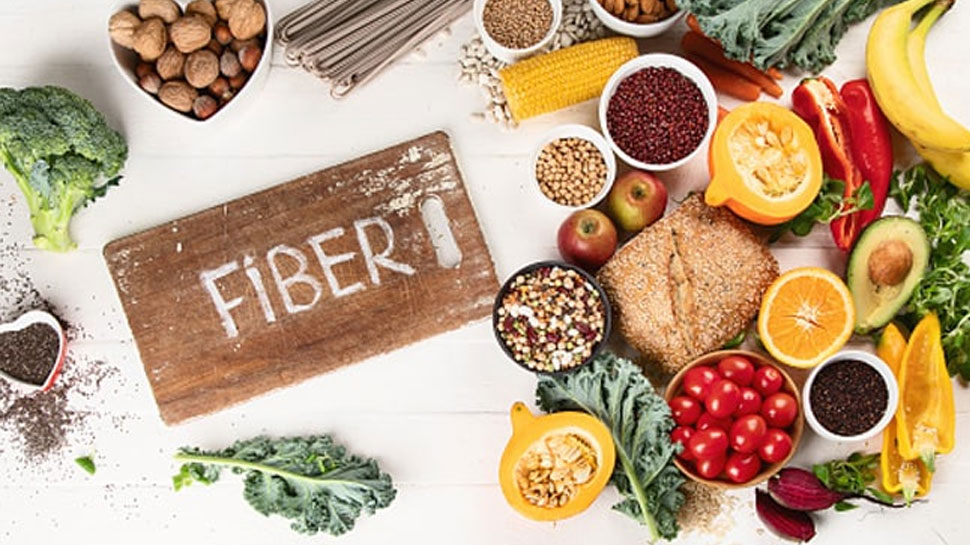 फाइबर से भरपूर चीजें खाएं