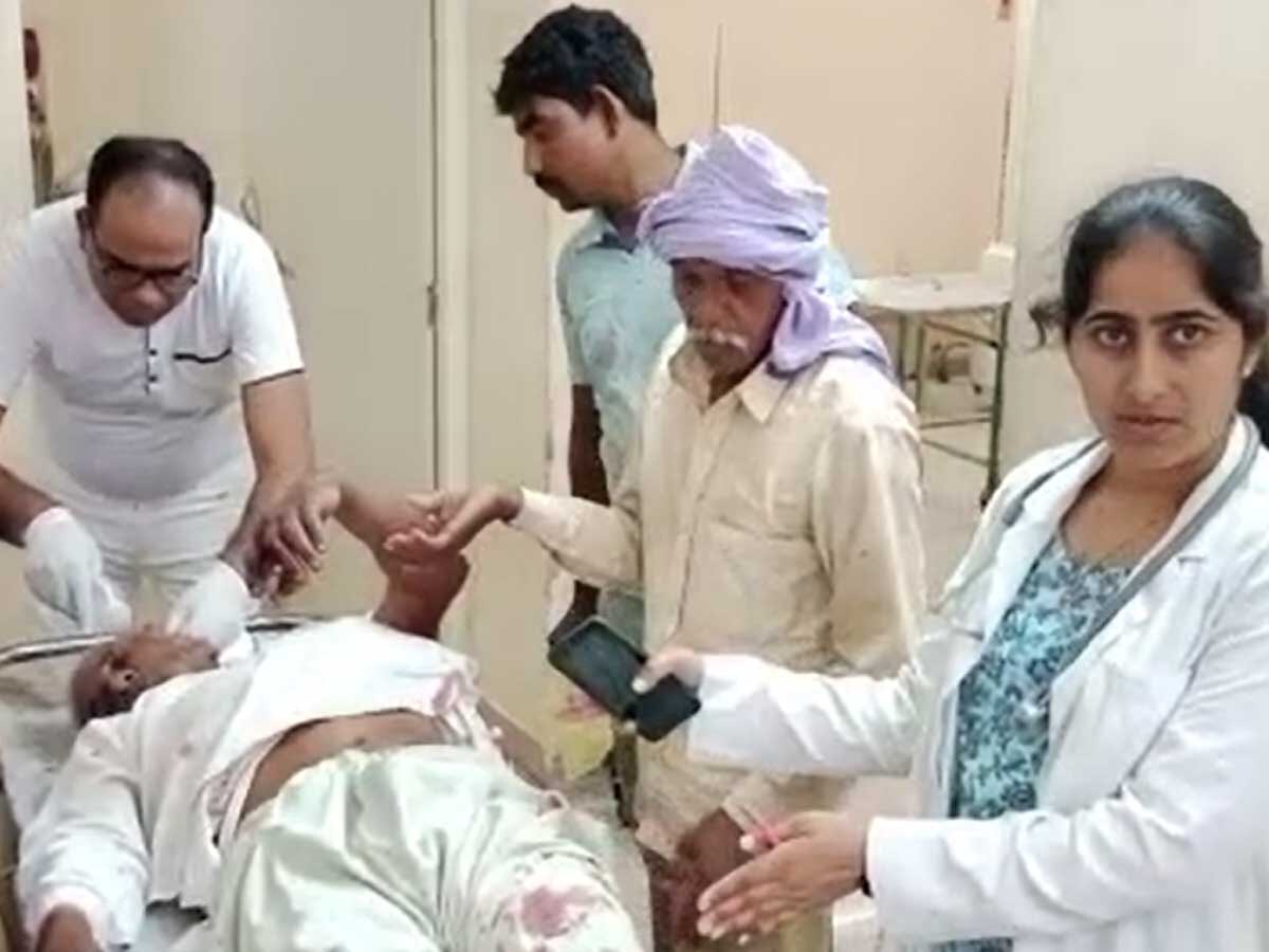 चूरू में जमीन के विवाद को लेकर बदमाशों ने किया बुजुर्ग पर हमला, लहूलुहान हालत में भरतिया अस्पताल में कराया भर्ती 