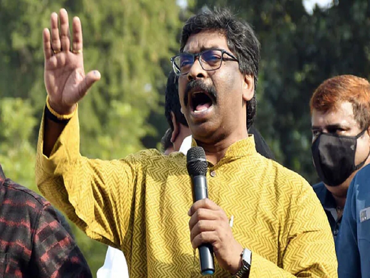 राष्ट्रपति द्रौपदी मुर्मु के सामने CM हेमंत ने उठाई आदिवासियों के लिए अलग धर्म कोड की मांग, जानें क्या हैं इसके मायने  