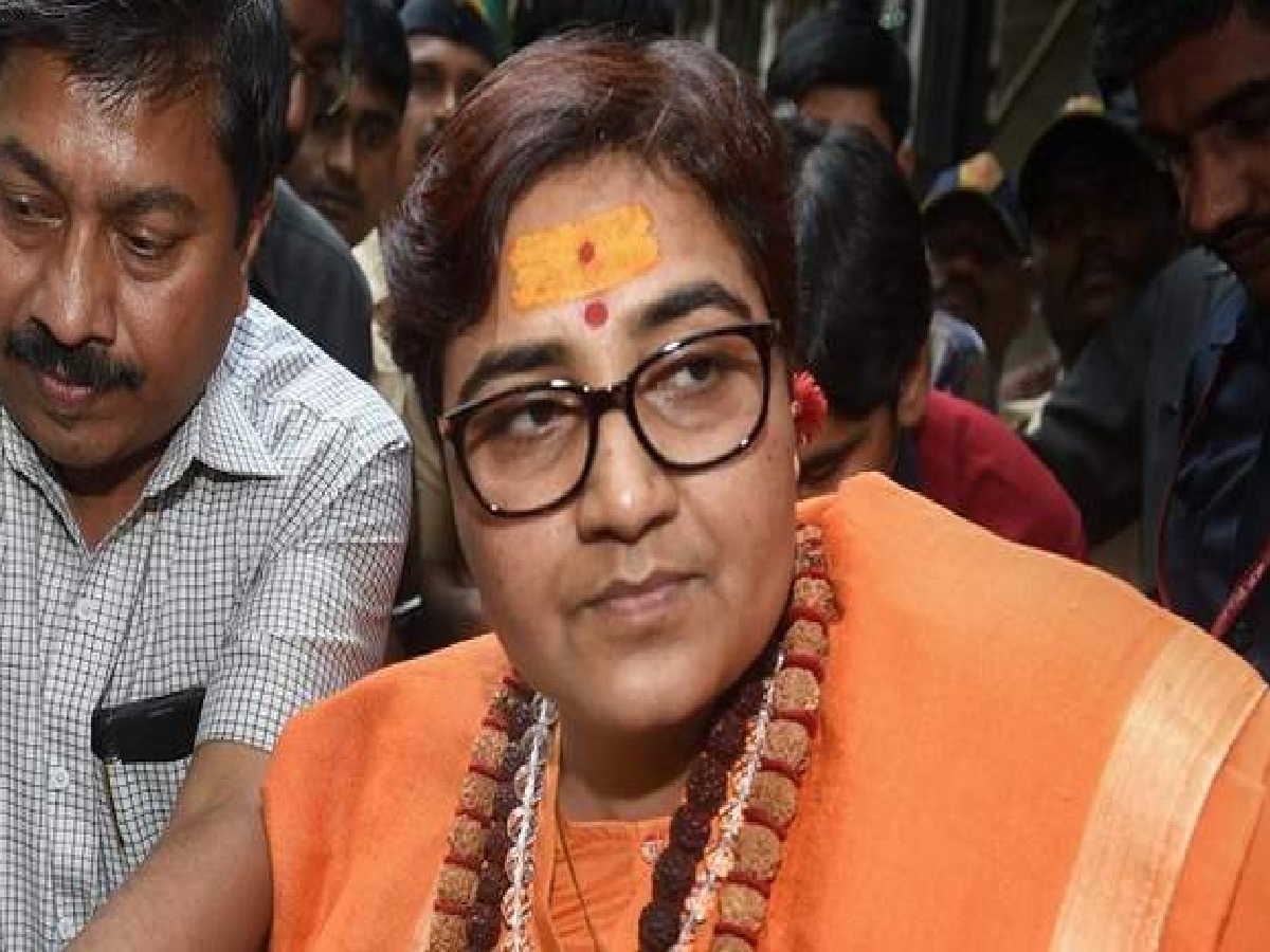 बच्चे गोद लेने पर प्रज्ञा ठाकुर का विरोध, अब इस खास वर्ग को बोलीं- नहीं हो सकते राष्ट्रभक्त