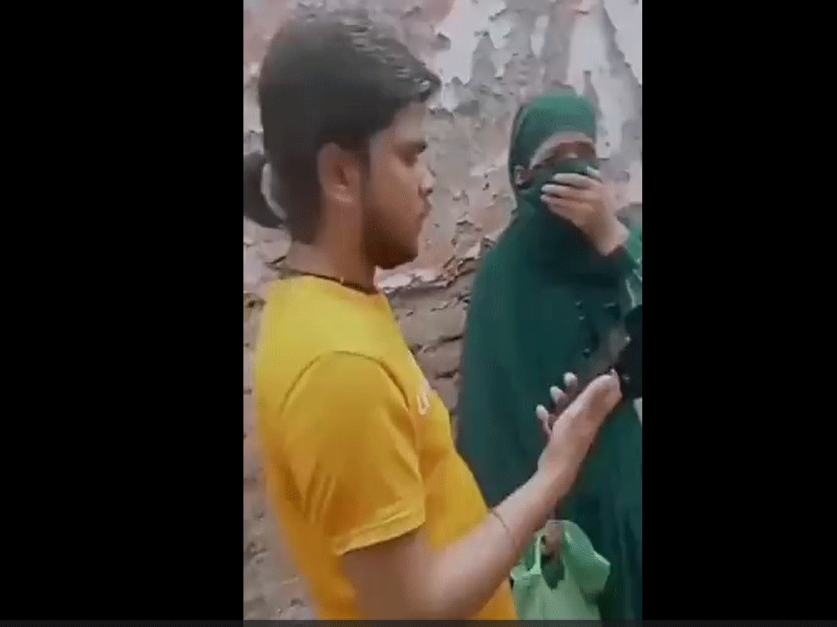 Burqa Controversy: युवक संग पकड़ी गई बुर्के वाली महिला, वीडियो वायरल, जानें क्या है पूरा मामला