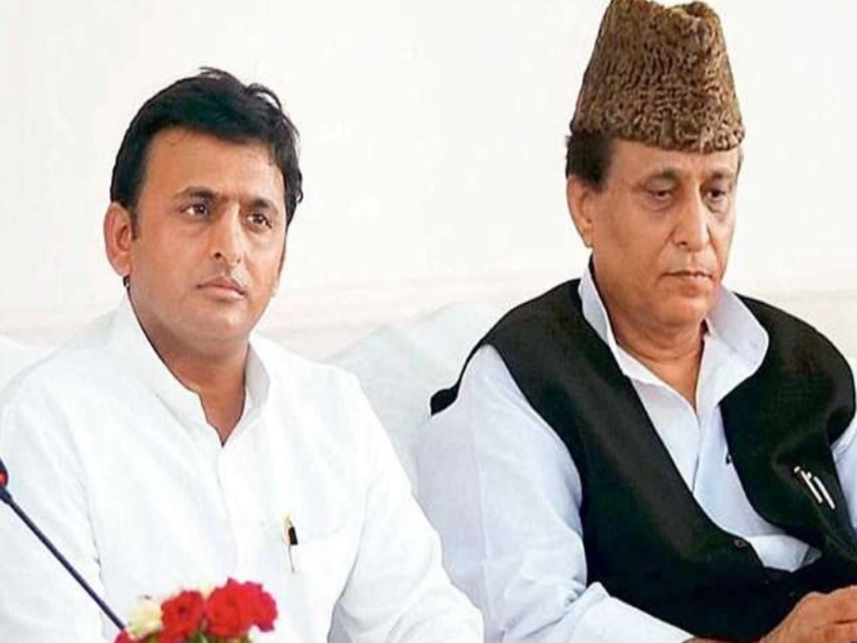 Samajwadi Party Akhilesh Yadav and Azam Khan 