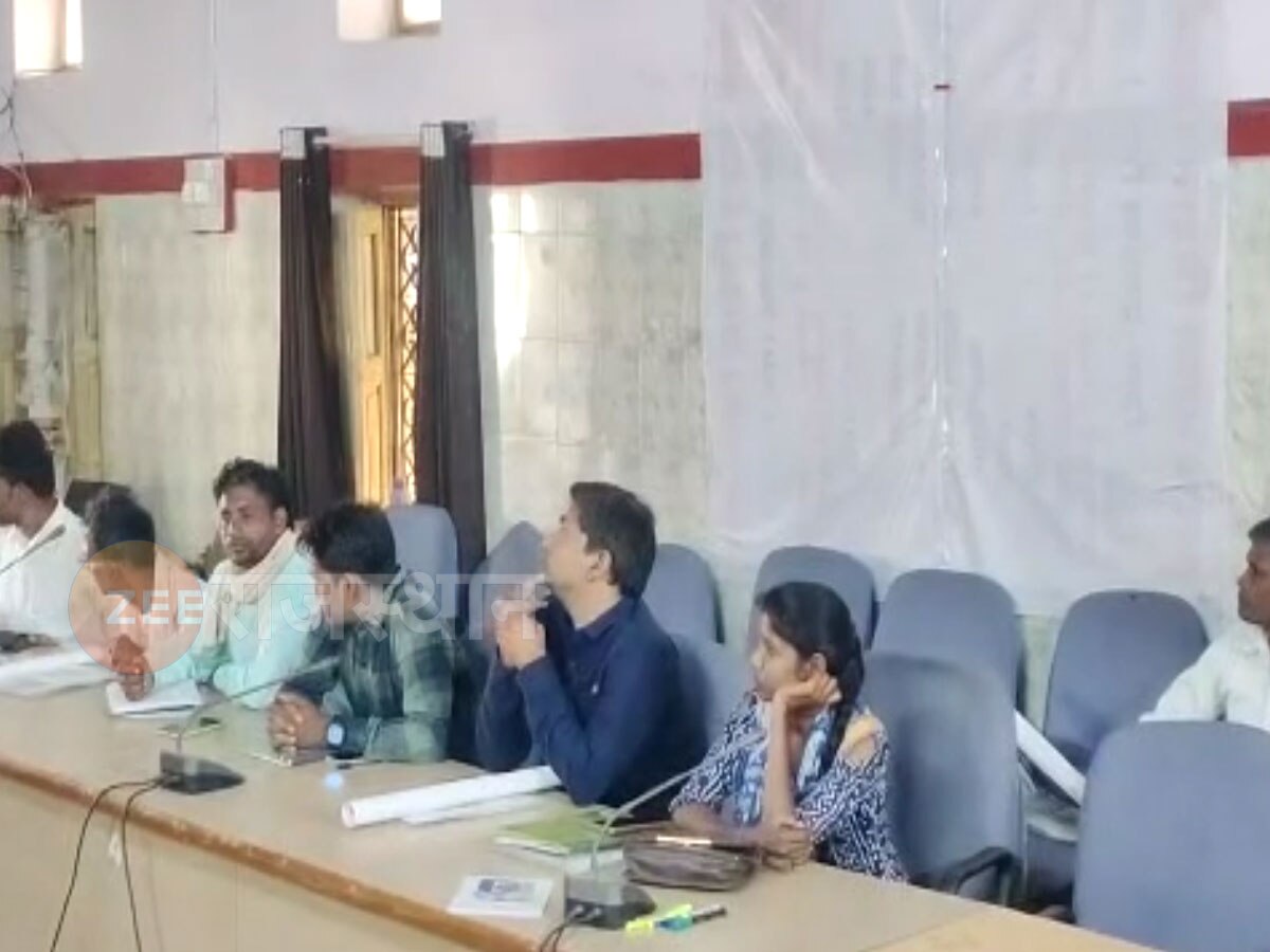 Pratapgarh : पंचायत समिति सभागार में 8 आदिवासी जिलों के प्रतिनिधियों के साथ चर्चा, जानिए क्या रहा खास