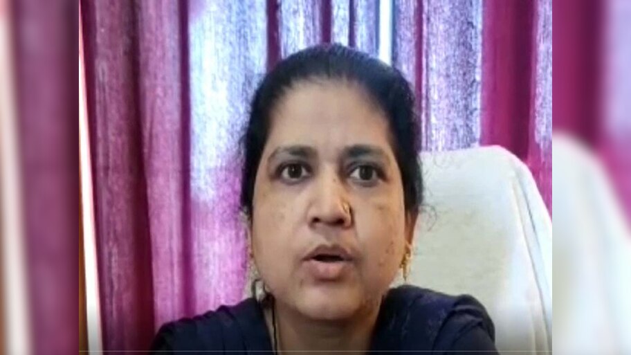 उत्तराखंडः मोबाइल न रखें और शादी समारोह में न जाएं महिलाएं; 28 बिंदुओं में जारी हुआ फरमान 