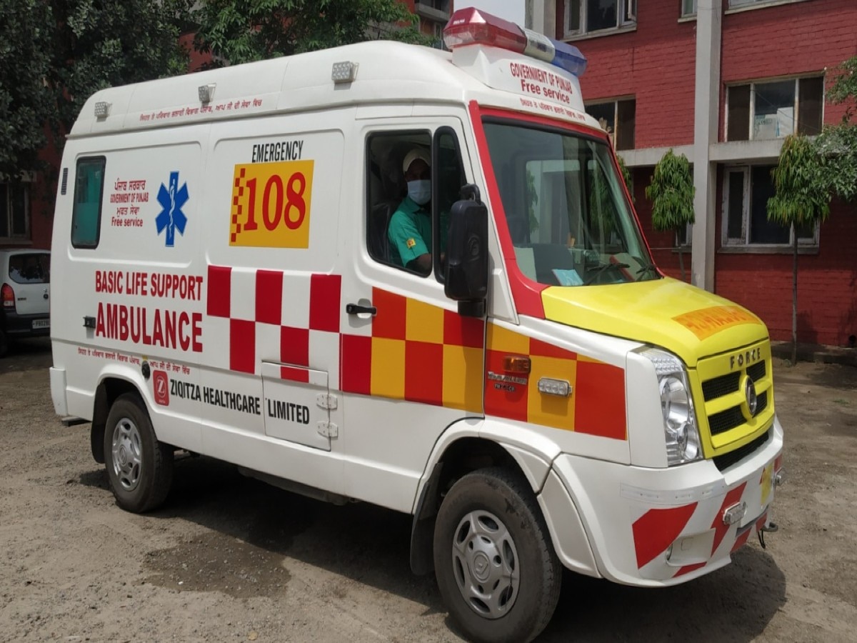 Ambulance: डायल 108 पर की जा रहीं फर्जी कॉल्स, चिकित्सा हेल्थकेयर लिमिटेड ने जारी की रिपोर्ट