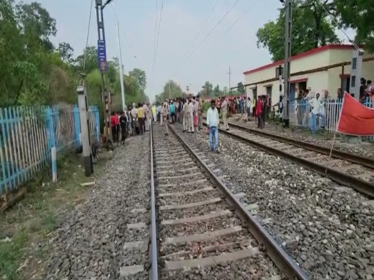 झारखंड में बड़ा हादसा, हावड़ा-नई दिल्ली रेल रूट पर करंट की चपेट में आने से 6 मजदूर जिंदा जले