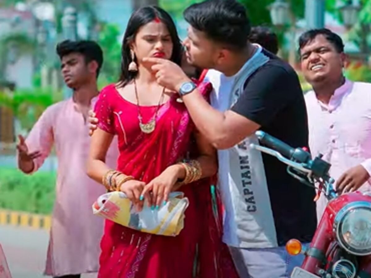 शिल्पी राज-नवरत्न पांडे का नया गाना 'चुम्मा ले के बाएं बगल' ने उड़ाया गर्दा, यहां देखें Video Song