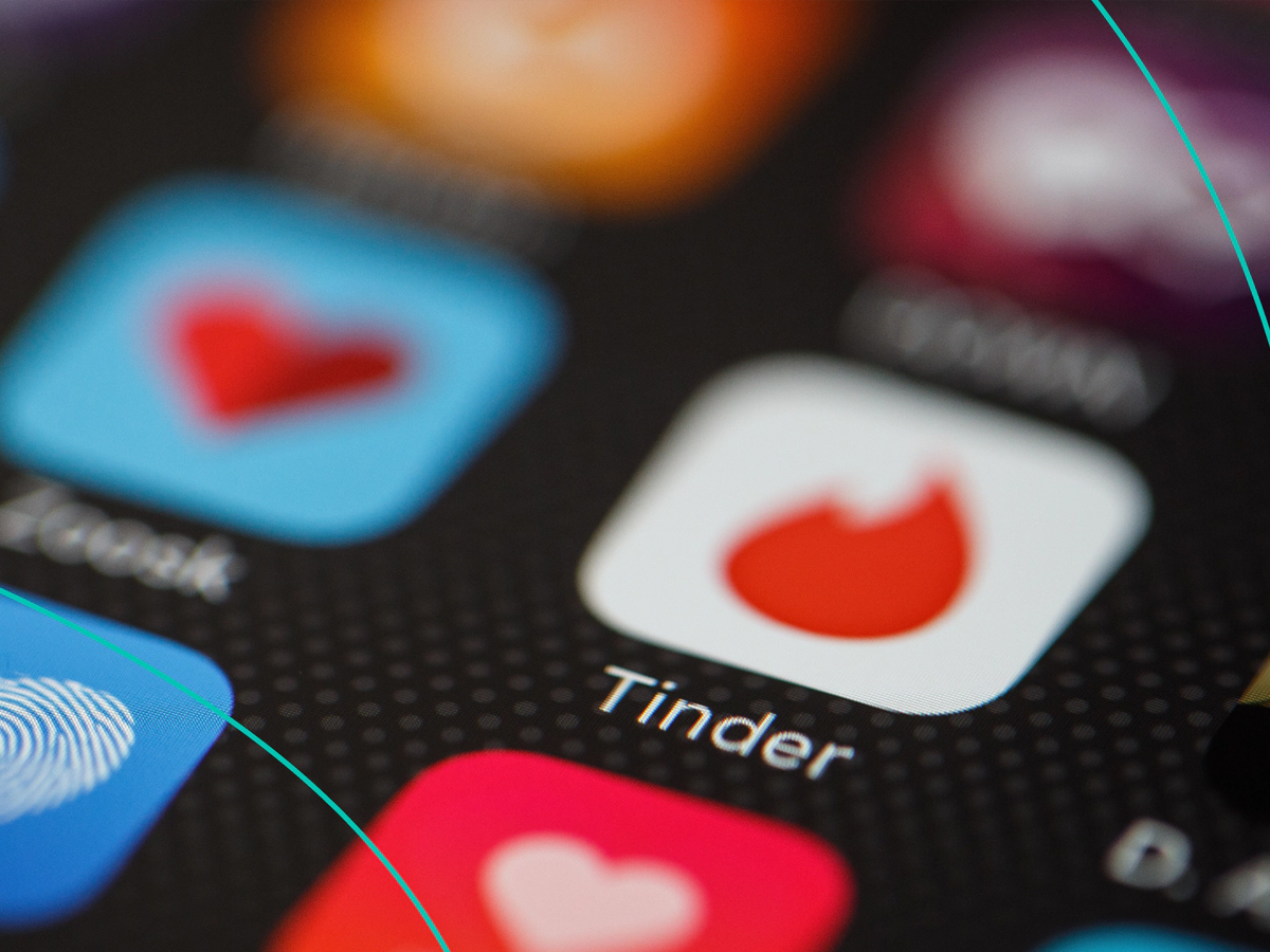 Tinder पर आशिकी लड़ाना लड़की को पड़ा महंगा! लड़का ले भागा 4.5 लाख रुपये, जानिए कैसे Tinder पर आशिकी लड़ाना लड़की को पड़ा महंगा! लड़का ले भागा 4.5 लाख रुपये, जानिए कैसे