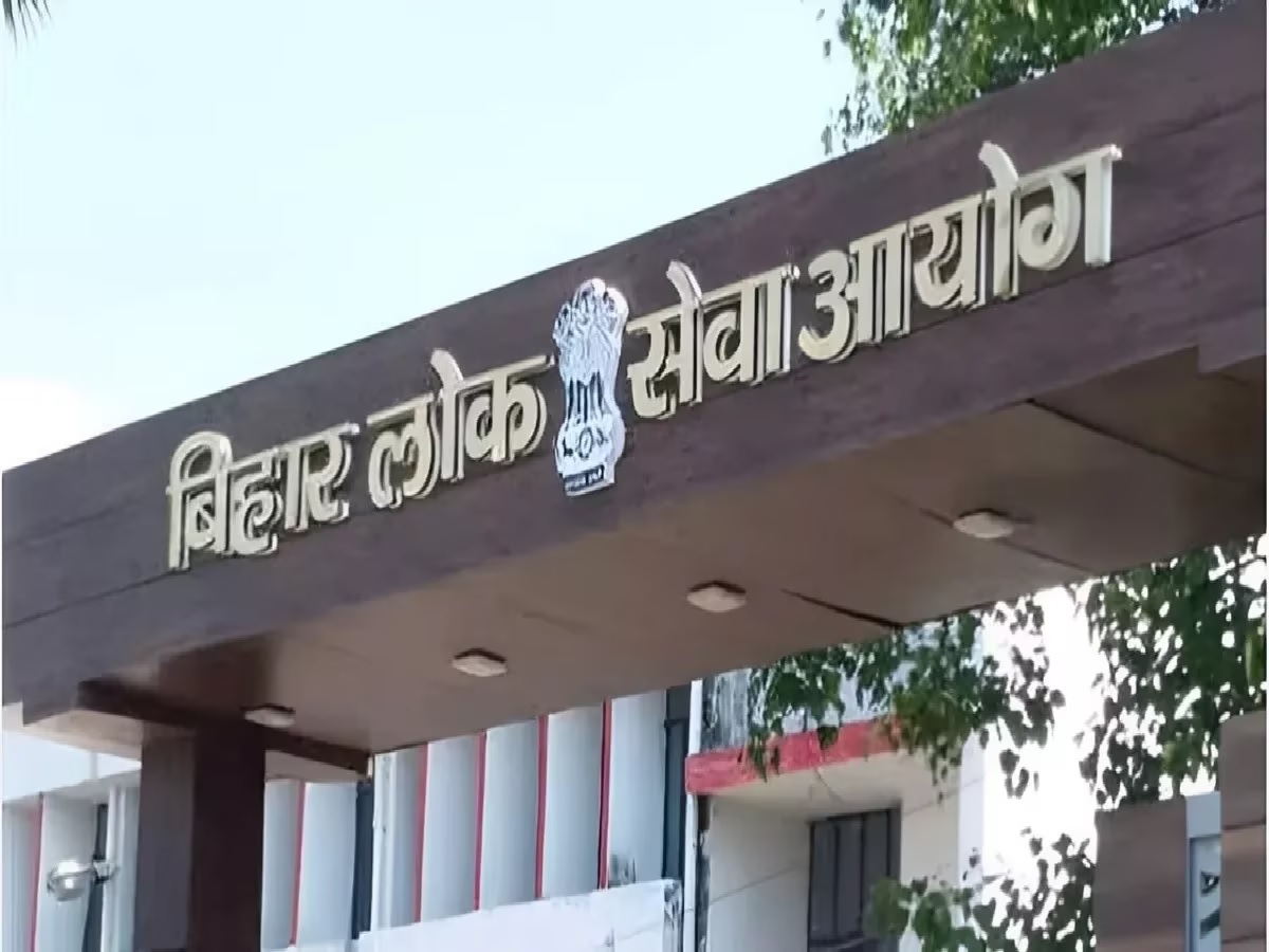 Bihar Teacher Recruitment 2023: जानें किस सब्जेक्ट में कितनी होगी वैकेंसी, नए शिक्षकों को कितनी मिलेगी सैलरी Bihar Teacher Recruitment 2023: जानें किस सब्जेक्ट में कितनी होगी वैकेंसी, नए शिक्षकों को कितनी मिलेगी सैलरी