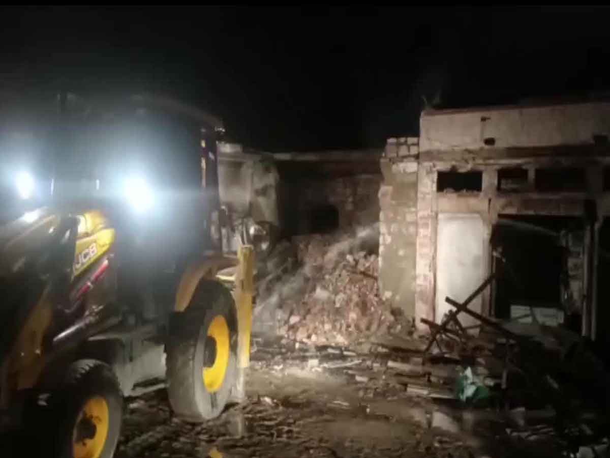 Barmer news: बाड़मेर में काल बना कैमिकल टैंकर, लगी आग 2 जिंदगियां तड़प-तड़पकर खत्म, पांच दुकानें हुईं राख