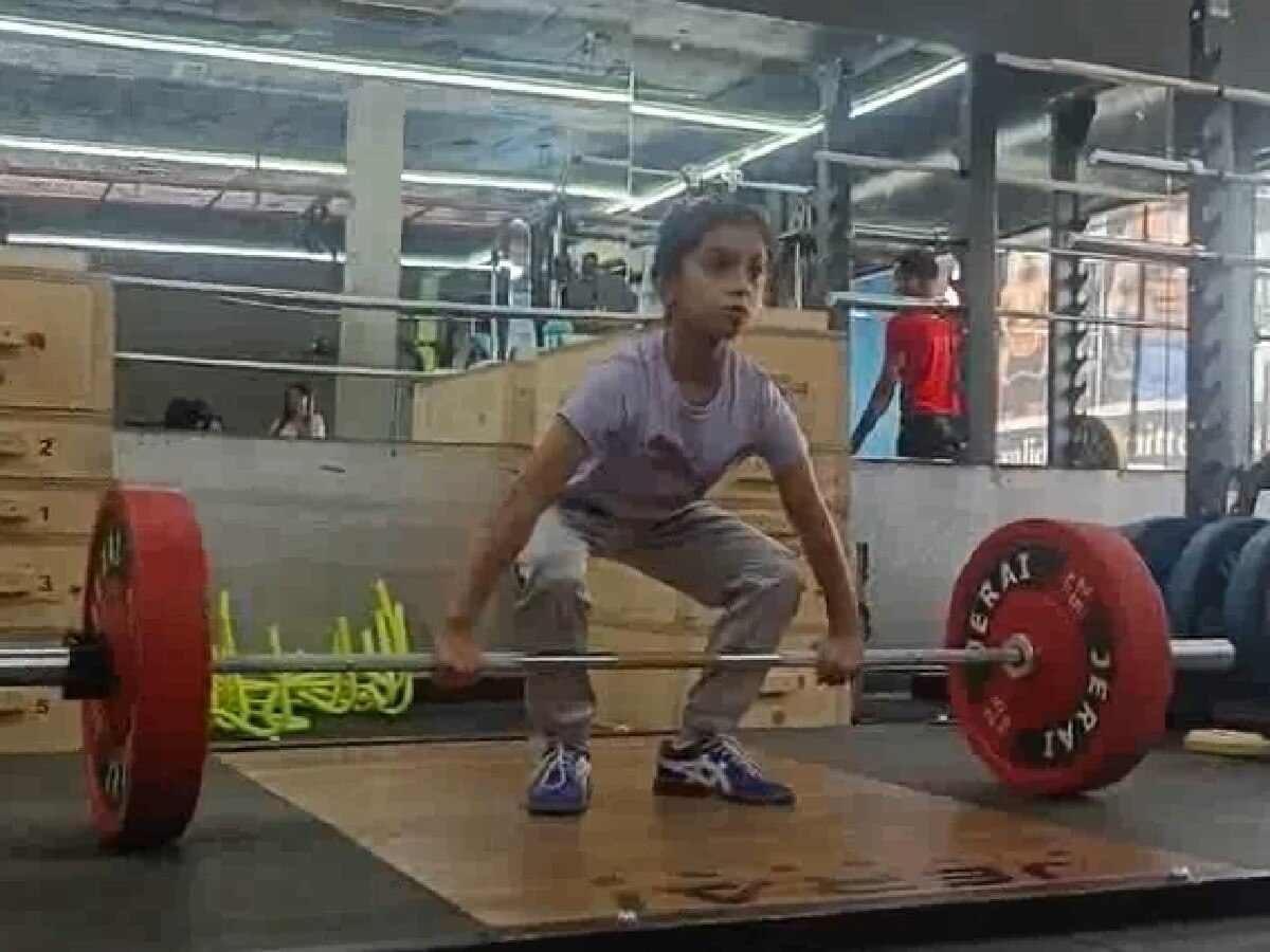 Arshiya Goswami Deadlifter