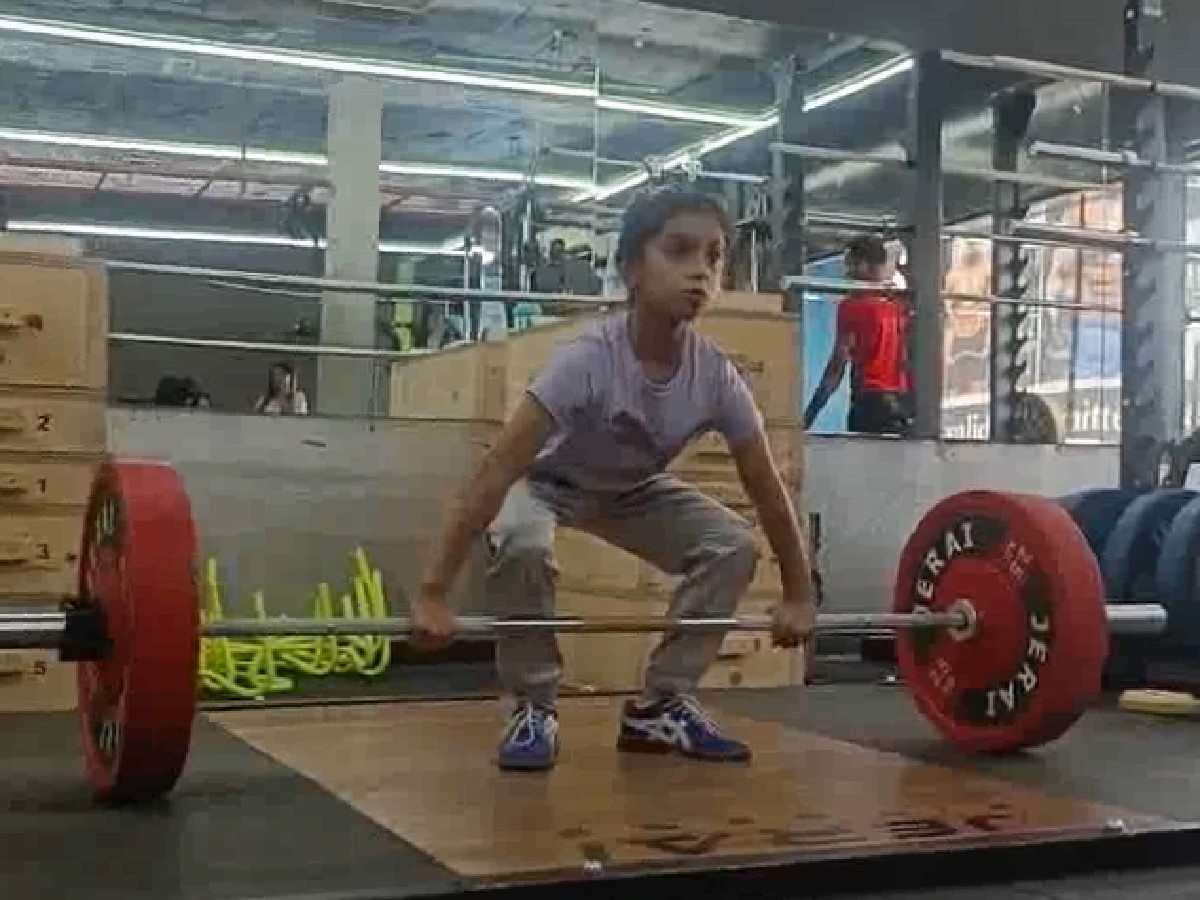 Arshiya Goswami Deadlifter