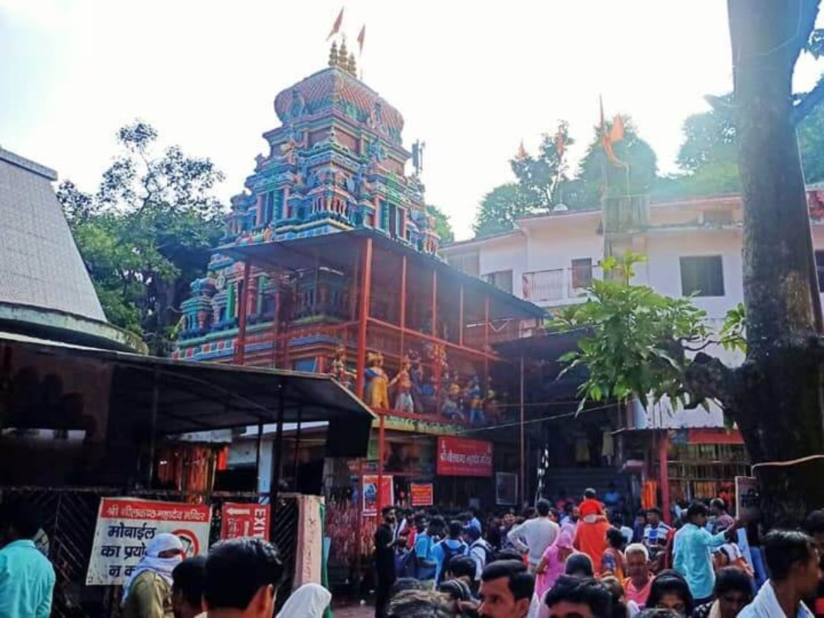 हरिद्वार के इन दो बड़े मंदिरों में ड्रेस कोड, छोटे कपड़े पहनकर आने पर रहेगी रोक, अखाड़ा परिषद प्रमुख का ऐलान हरिद्वार के इन दो बड़े मंदिरों में ड्रेस कोड, छोटे कपड़े पहनकर आने पर रहेगी रोक, अखाड़ा परिषद प्रमुख का ऐलान