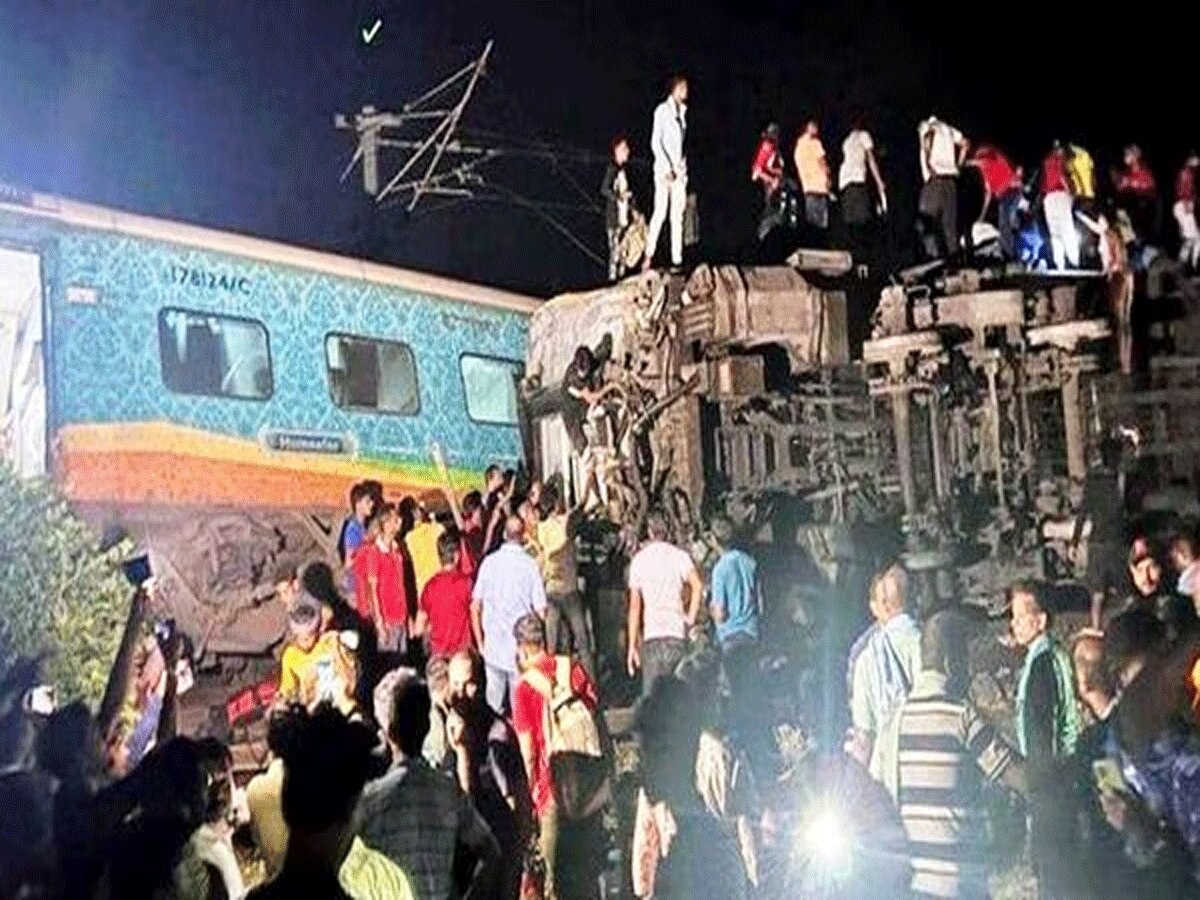 Odisha Train Accident: ओडिशा भीषण ट्रेन हादसे के बाद; कई ट्रेनें रद्द और कईयों का रूट डायवर्ट, देखें लिस्ट
