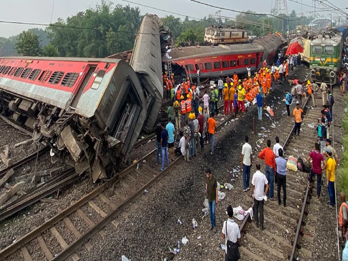 Odisha Train Accident: ଛାତିଥରା ଟ୍ରେନ ଦୁର୍ଘଟଣା ପାଇଁ ବନ୍ଦ ହେଲା ଗୋଆର ପ୍ରଥମ ବନ୍ଦେ ଭାରତ ଏକ୍ସପ୍ରେସର ଶୁଭାରମ୍ଭ Odisha Train Accident: ଛାତିଥରା ଟ୍ରେନ ଦୁର୍ଘଟଣା ପାଇଁ ବନ୍ଦ ହେଲା ଗୋଆର ପ୍ରଥମ ବନ୍ଦେ ଭାରତ ଏକ୍ସପ୍ରେସର ଶୁଭାରମ୍ଭ