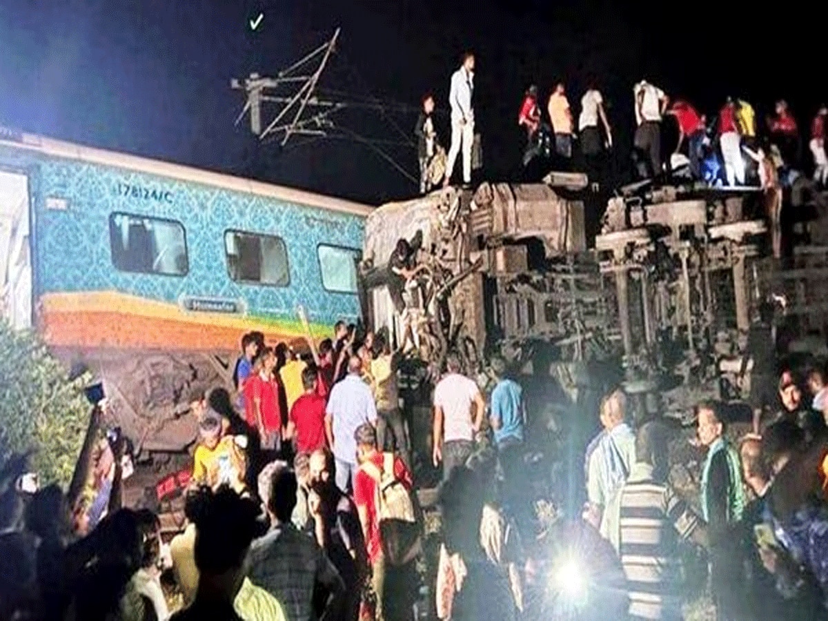 Odisha Train Accident:ओडिशा भीषण ट्रेन हादसे में 238 की मौत और 900 से अधिक घायल, राहत कार्य जारी
