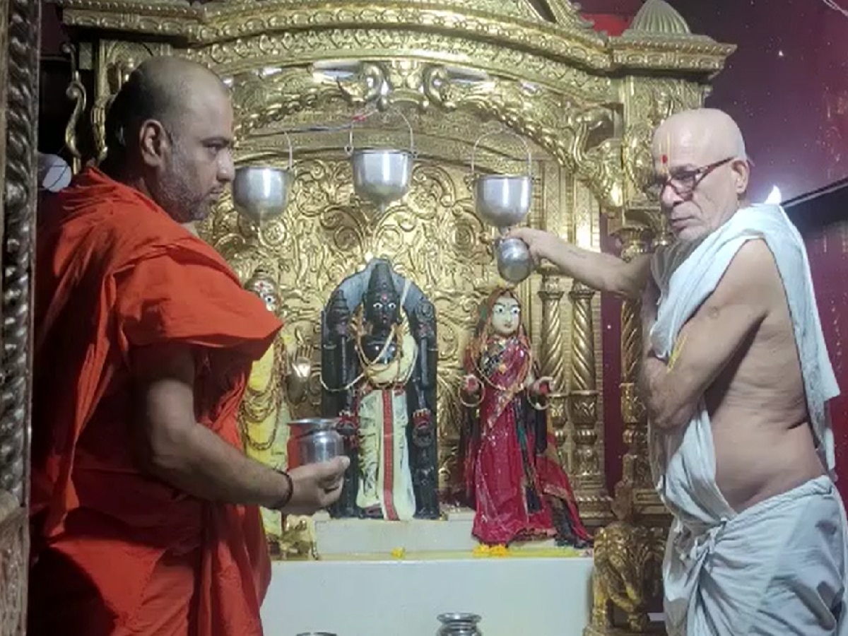 Lord Jagannath Got Fever Now Temples Closed For 15 Days Till Rathyatra