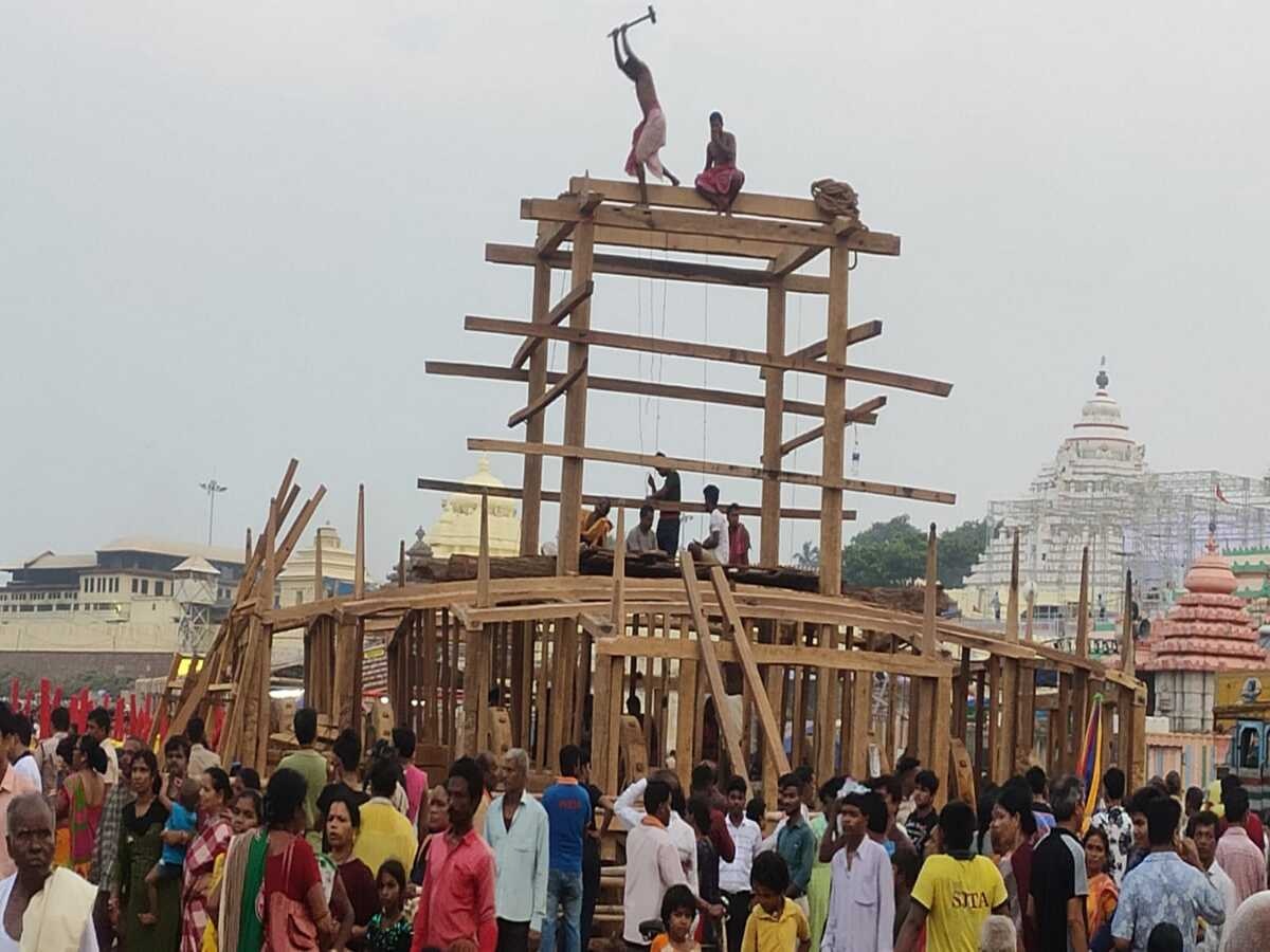 Rath Yatra 2023: ପାଖେଇ ଆସିଲାଣି ରଥ ଯାତ୍ରା, ଜୋରସୋରରେ ଜାରି ରହିଛି ରଥ ନିର୍ମାଣ 