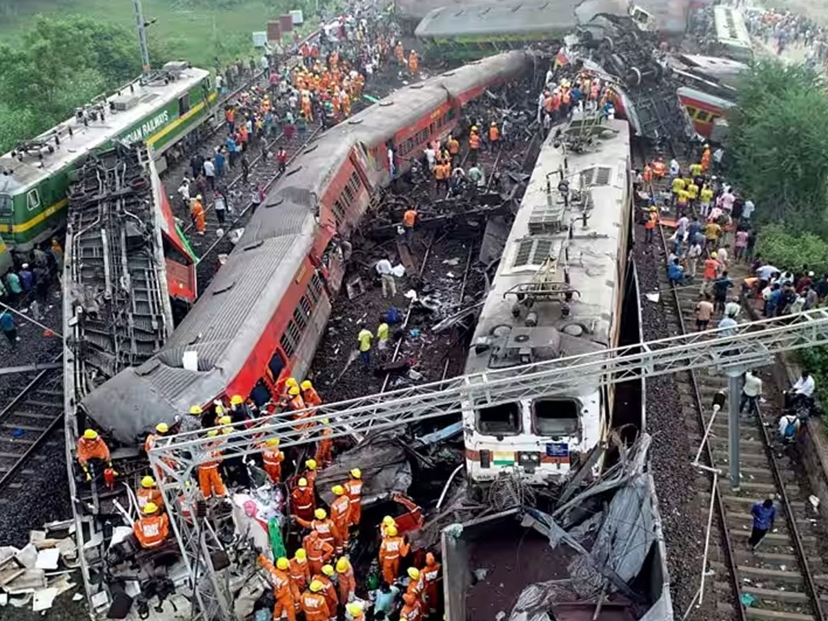 Odisha Train Accident: बालासोर हादसे के बाद रेलवे का बड़ा अपडेट, 123 ट्रेन रद्द- 56 के रूट में क‍िया बदलाव; ये रही ल‍िस्‍ट