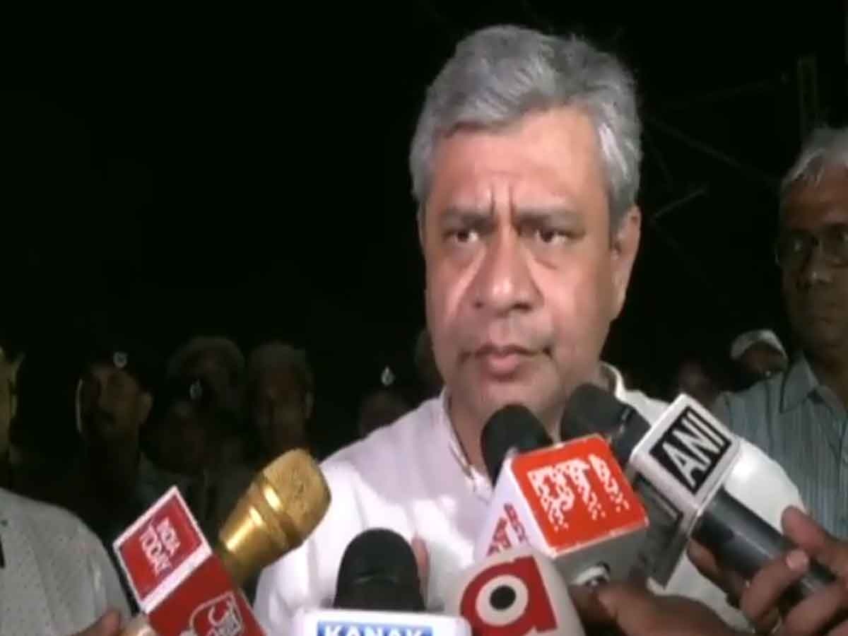  Odisha Rail Accident:  ‘हमारी जिम्मेदारी अभी नहीं हुई खत्म...’ लापता लोगों के बारे में बात करते हुए रो पड़े रेल मंत्री 