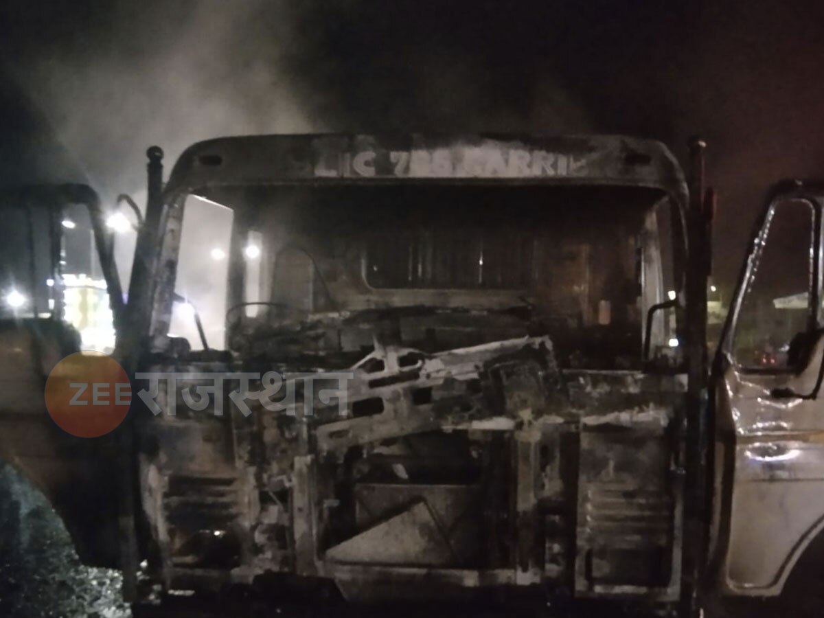 डूंगरपुर: चलते ट्रोले के केबिन में लगी आग, ड्राइवर और खलासी ने कूदकर बचाई जान
