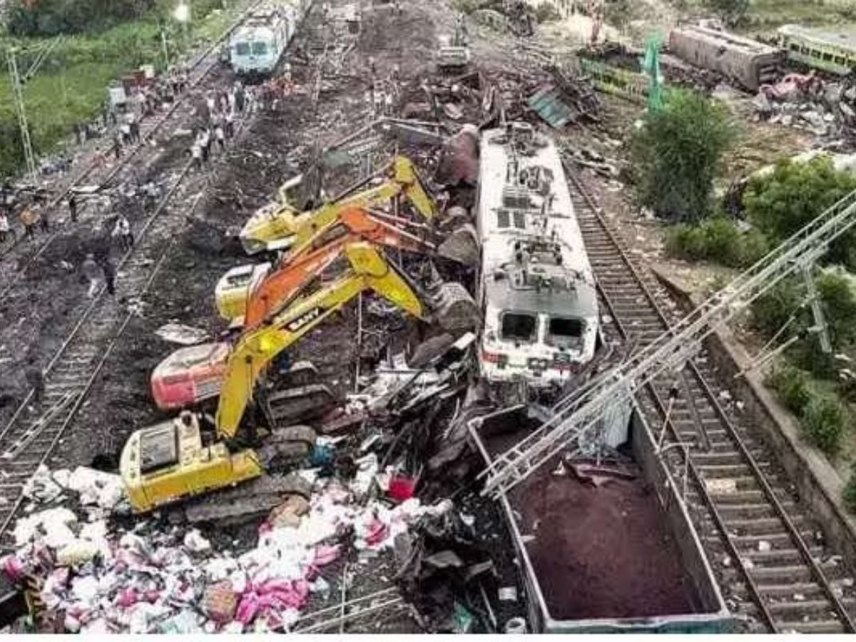 चोट का नामोनिशान नहीं... आखिर कैसे मर गए 40 लोग? Odisha Train Accident का सबसे बड़ा खुलासा! चोट का नामोनिशान नहीं... आखिर कैसे मर गए 40 लोग? Odisha Train Accident का सबसे बड़ा खुलासा!