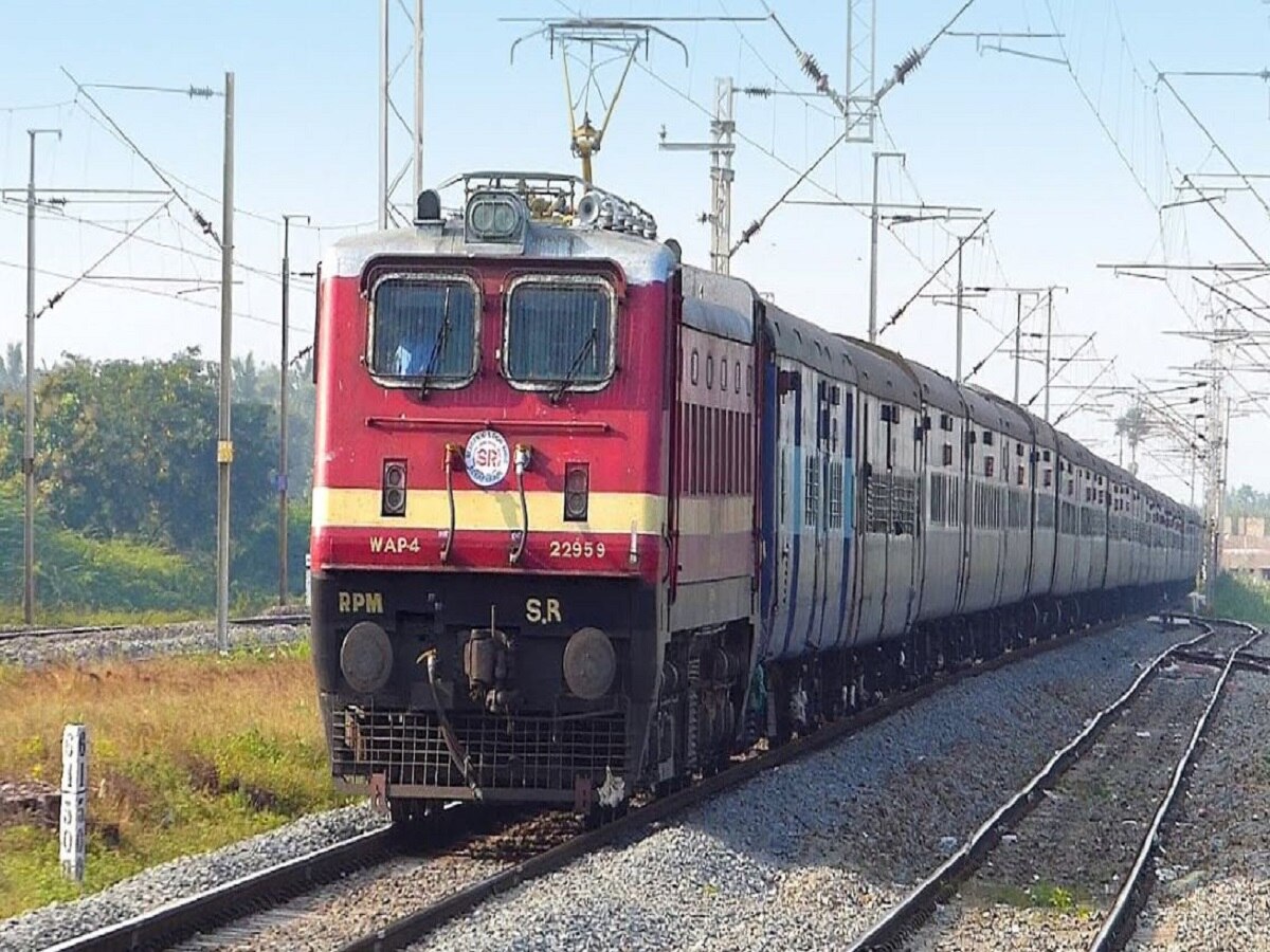 Odisha Train Accident: ଦୁର୍ଘଟଣାର ୫ ଦିନ ପରେ ଆଜିଠୁ ଟ୍ରାକରେ ଦୌଡ଼ିବ କରମଣ୍ଡଳ ଏକ୍ସପ୍ରେସ