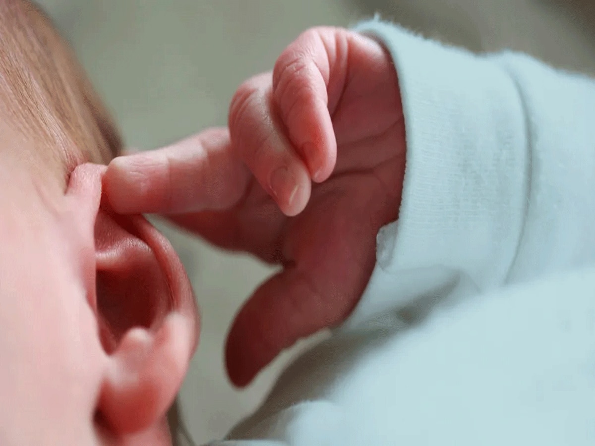 Health News: क्या आपके नवजात शिशु को सुनने में हो रही है दिक्कत तो जरूर करवाएं ये टेस्ट