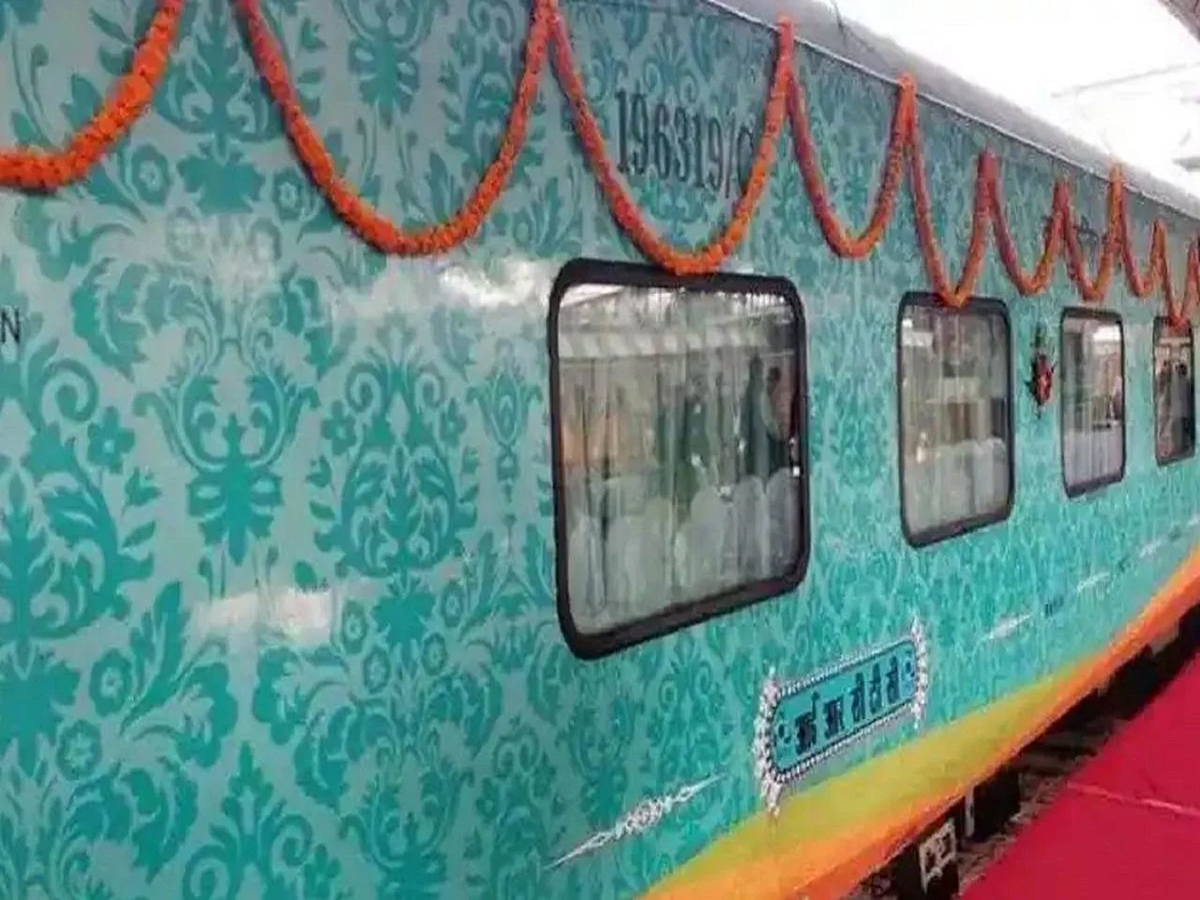 कोरोमंडल एक्सप्रेस ने फिर पकड़ी रफ्तार, हादसे के बाद पहली बार चेन्नई के लिए हुई रवाना कोरोमंडल एक्सप्रेस ने फिर पकड़ी रफ्तार, हादसे के बाद पहली बार चेन्नई के लिए हुई रवाना
