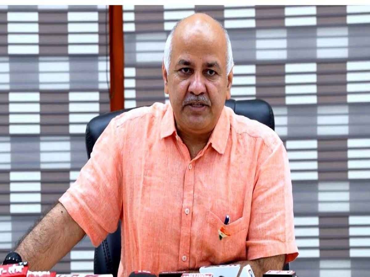 Manish Sisodia News: सिसोदिया से मिलने के बाद पत्नी सीमा ने लिखा इमोशनल लेटर, बोलीं-सही कहते थे सब राजनीति गंदी होती है