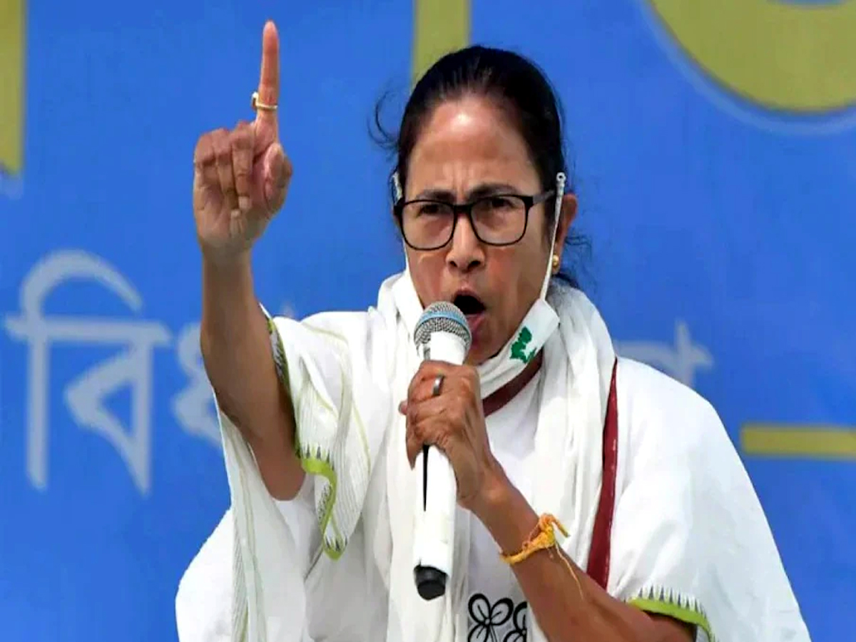 'कारणों को दबाने की कोशिश', ओडिशा ट्रेन हादसे पर सीएम ममता ने केंद्र पर लगाया बड़ा आरोप 'कारणों को दबाने की कोशिश', ओडिशा ट्रेन हादसे पर सीएम ममता ने केंद्र पर लगाया बड़ा आरोप