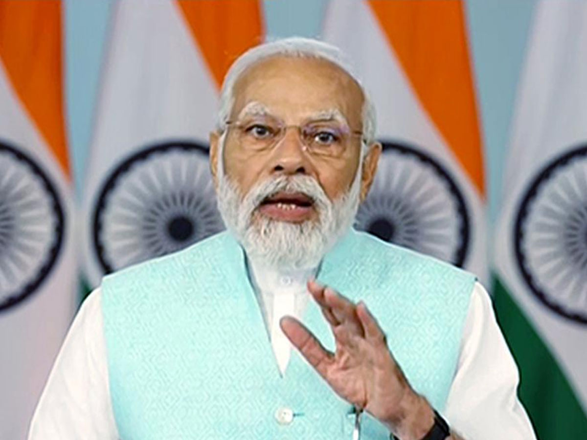 PM Kisan Yojana: पीएम मोदी का किसानों को शानदार तोहफा, खाते में आएंगे 15 लाख रुपये, कैसे करें अप्लाई