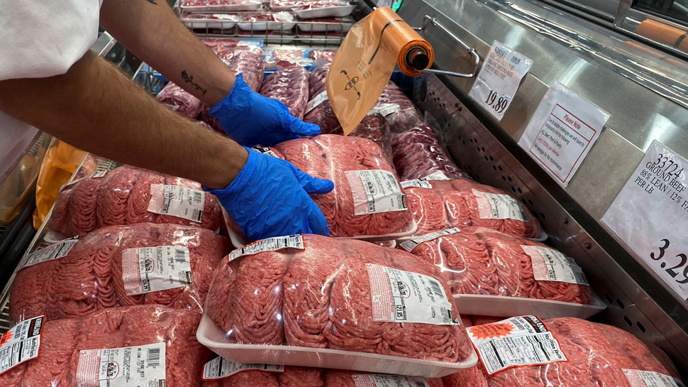 Heart Attack का नाम सुनते ही खौफजदा हो जाते हैं आप? तो इन 5 चीजों से बना लें दूरी... 16 प्रोसेस्ड मीट