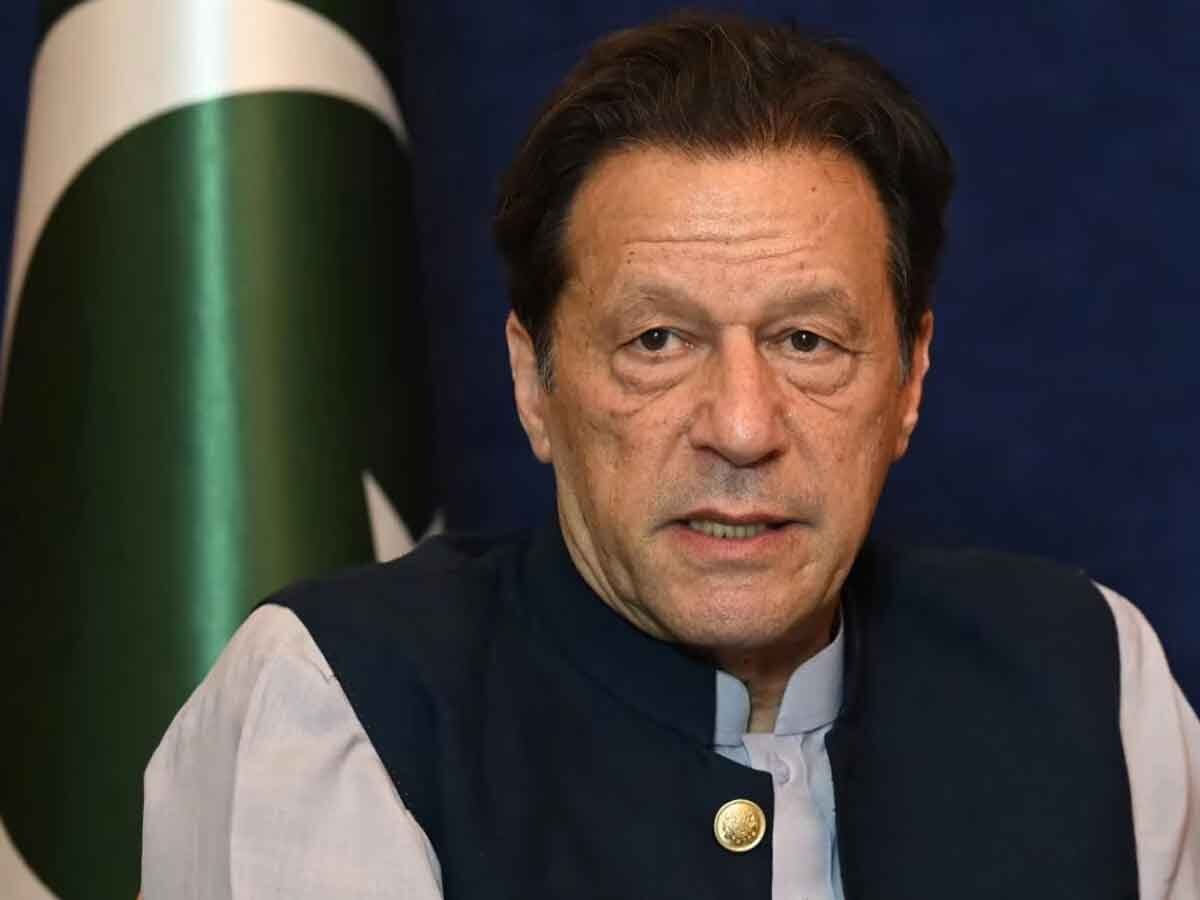 Pakistan: इमरान को डर कभी भी हो सकती है गिरफ्तारी, उनकी गैरमौजूदगी में ये नेता संभाल सकता है PTI
