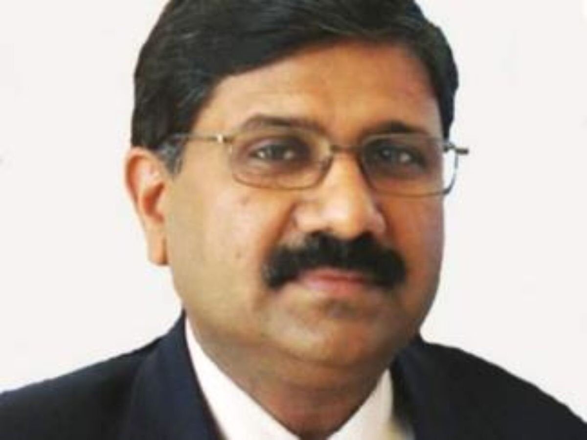 Dr. Rakesh Kumar