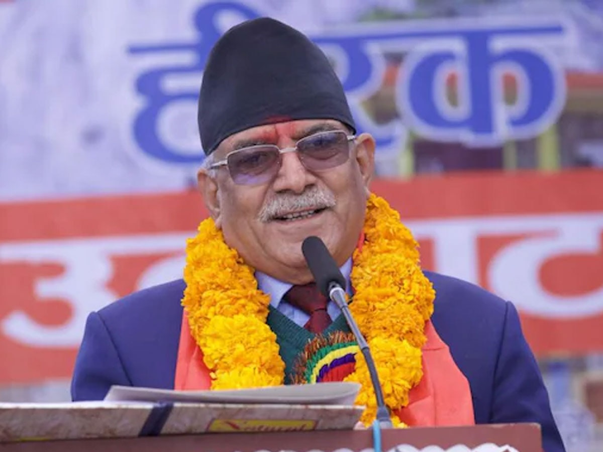Napal Politics: नेपाली PM प्रचंड के पहली बार पशुपतिनाथ मंदिर जाने पर भड़के नेता, पूछा ये सवाल