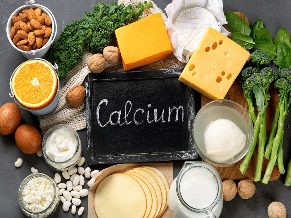 Calcium Deficiency: शरीर में हो रही कैल्शियम की कमी को ऐसे लगाएं पता, ये हो सकते हैं लक्षण